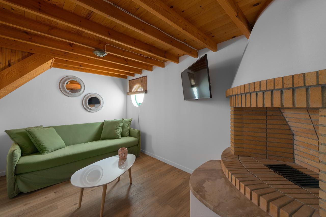 Milos Villas Complex Pefki  외부 사진